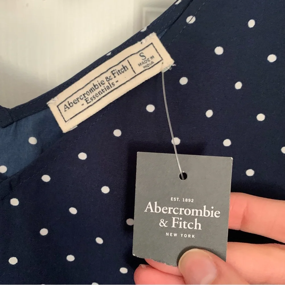Retro A&F Navy & White Polkadot Camisole - Picture 8 of 10